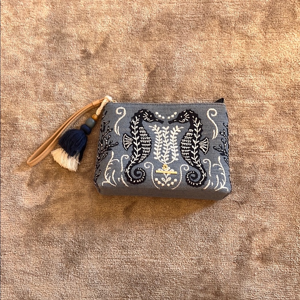 Spartina 449 Blue and Cream Clutch with Intricate Design